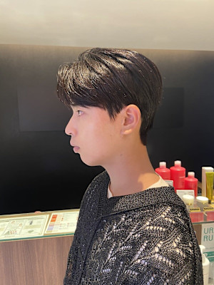 韓国俳優 チャ・ウヌ ソンガン ダウンパーマ シースルーマッ