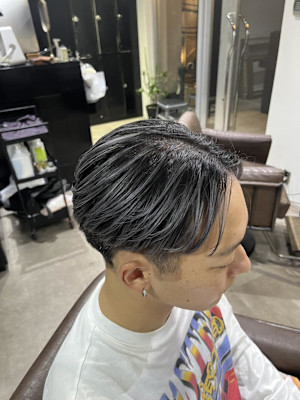 ハイライト バレイヤージュ  デザインカラー シルバーカラー