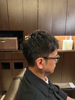 刈上げショートスタイル