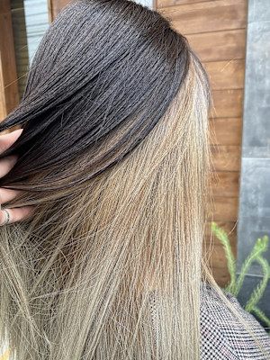 ブロンドインナーカラー