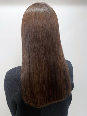 美髪ロング　サラサラストレート　縮毛矯正　髪質改善