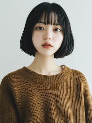 シースルーバング　内巻きレイヤーボブ　黒髪ショート