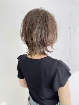 ハイライトグレージュ×ネオウルフボブウルフ　ウルフカット
