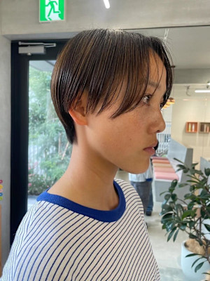 ショートヘア/毛流れバング/