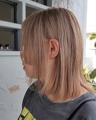 <福岡/天神/大名/赤坂>20代30代40代ミディアムヘア