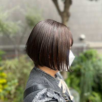 ショートボブ