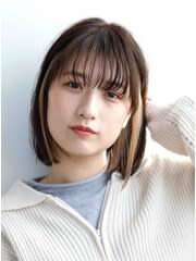 インナーカラーミニボブ