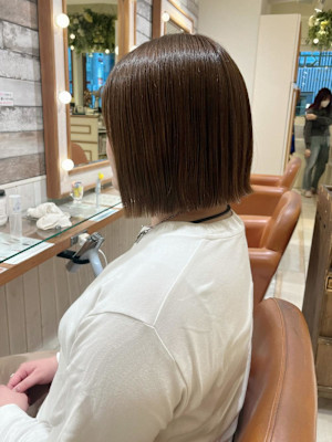 【Ｎｅｏｌｉｖｅｋｕｔａ町田店】切りっぱなしボブ