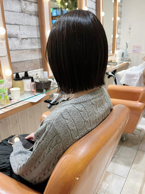 【Ｎｅｏｌｉｖｅｋｕｔａ町田店】切りっぱなしボブ