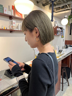 【Look at】オリーブカラー