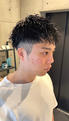 ソフトツイストスパイラルパーマツーブロックニュアンスマッシュ