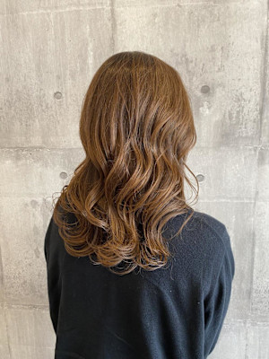 オレンジベージュ