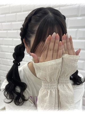 ガーリーさんおすすめ！編み込みツインテ♪_ユウ