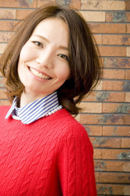 小顔強調ひし形シルエット