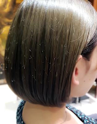大人ショートボブ×ツヤツヤストリートメント