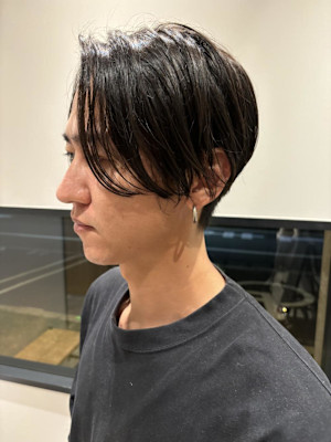 メンズセンターパート