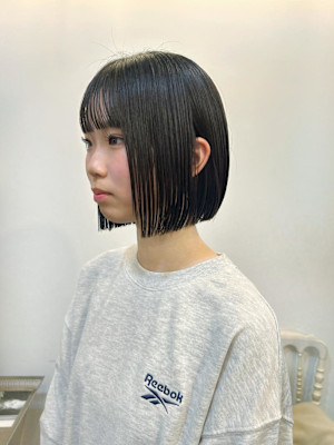 切りっぱなしボブ