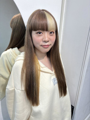 前髪デザインカラー/ハイトーンカラー/ベージュカラー/中華街