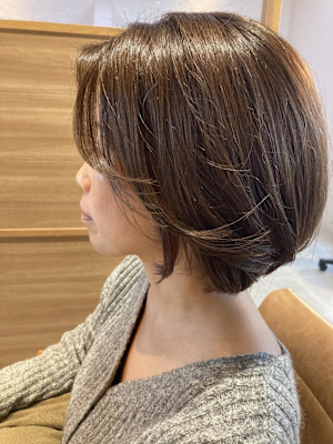 ミディアムボブ