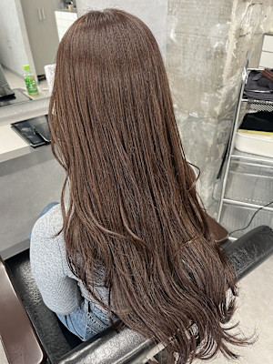 明るめのモーブベージュ