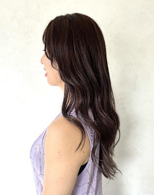 ラベンダーピンクグレージュ・顔周りレイヤーウェーブロング
