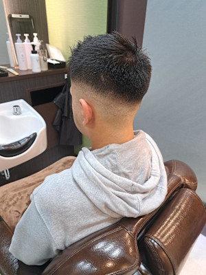 フェードカット