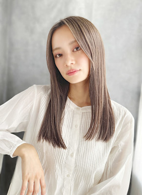 20代30代40代　ツヤ髪透明感モードロング