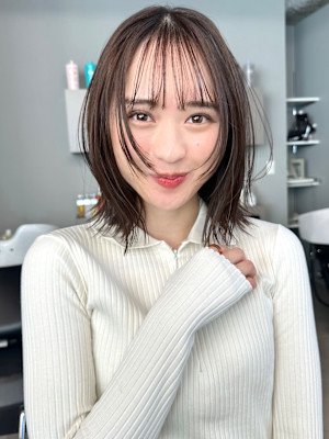 くびれヘアレイヤーカット前髪20代30代渋谷ミディアムヘア