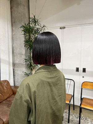 ミニボブ×裾カラー