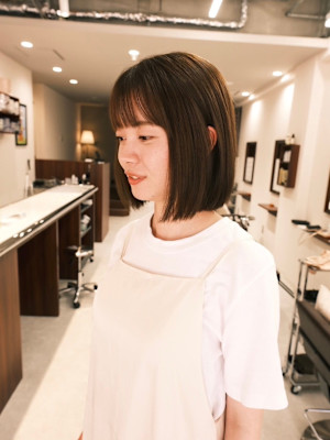 【Look at】ボブオリーブベージュ