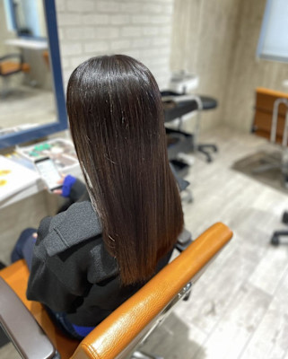 ナチュラルブラウン