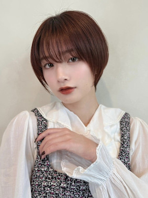 ナチュラルショートボブ