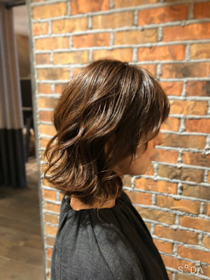 ミディアムボブ