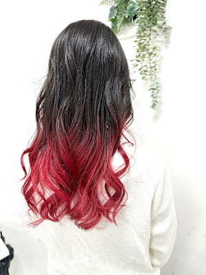 グラデーションカラー×レッド