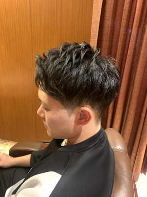 銀座　理容室　ナチュラルツーブロック