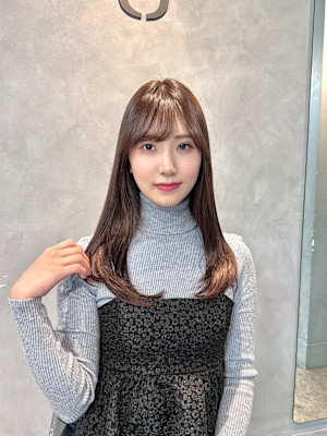 艶髪　ストレート　