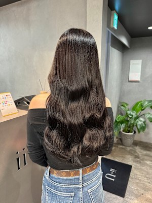 艶髪　巻き髪　地毛風カラー