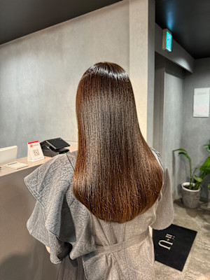 グレージュ　透明感カラー　艶髪