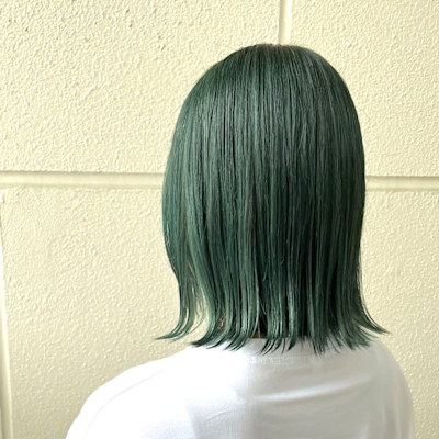 【ダークグリーンカラー】ブリーチカラー／個性派