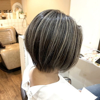 【ハイライト×ショートボブ】立体感／白髪ぼかし