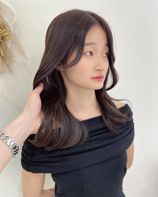 冬に透明感のあるこんなカラーいかがですか？