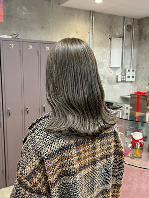 オリーブカラー