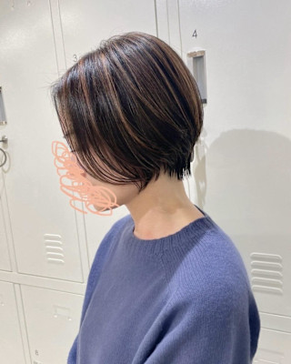 ショートボブ×ひし形ヘア×ハイライトカラー×30代40代