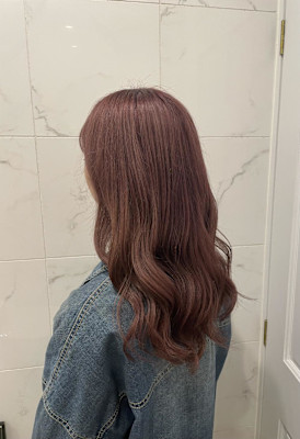 ピンクブラウン