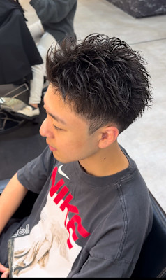 《L.E.M 仙台店》ひし形シルエットスパイキーショ/及川翔