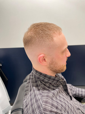 メンズカット/スキンフェード　銀座　理容室