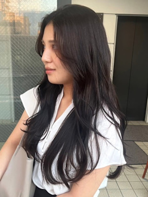 髪質改善　暗髪　ラベンダーベージュ　ロングレイヤー