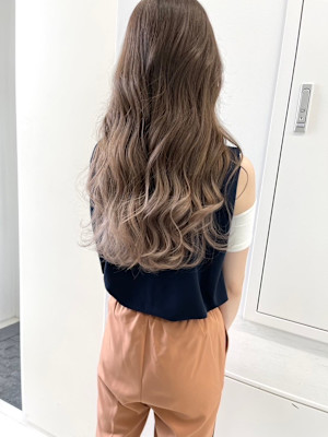 ブロンドカラー