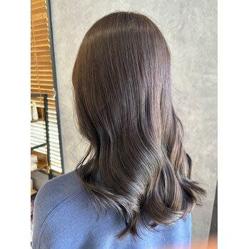 キラテラダスティーグレー