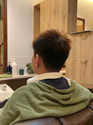 刈上げショートスタイル